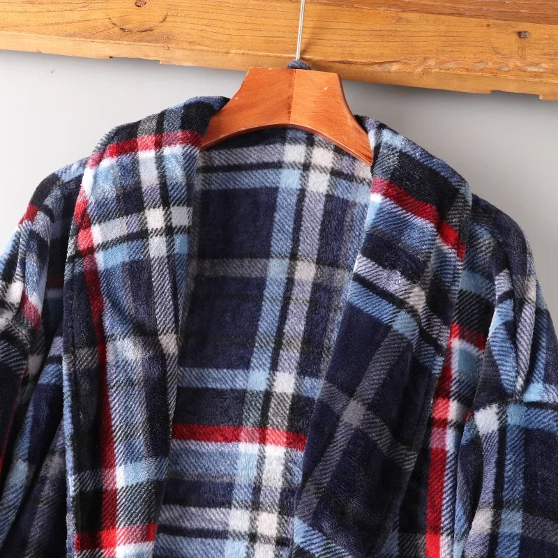 Men’s Plaid Flannel Bathrobe – Warm Winter Lounge & Sleepwear